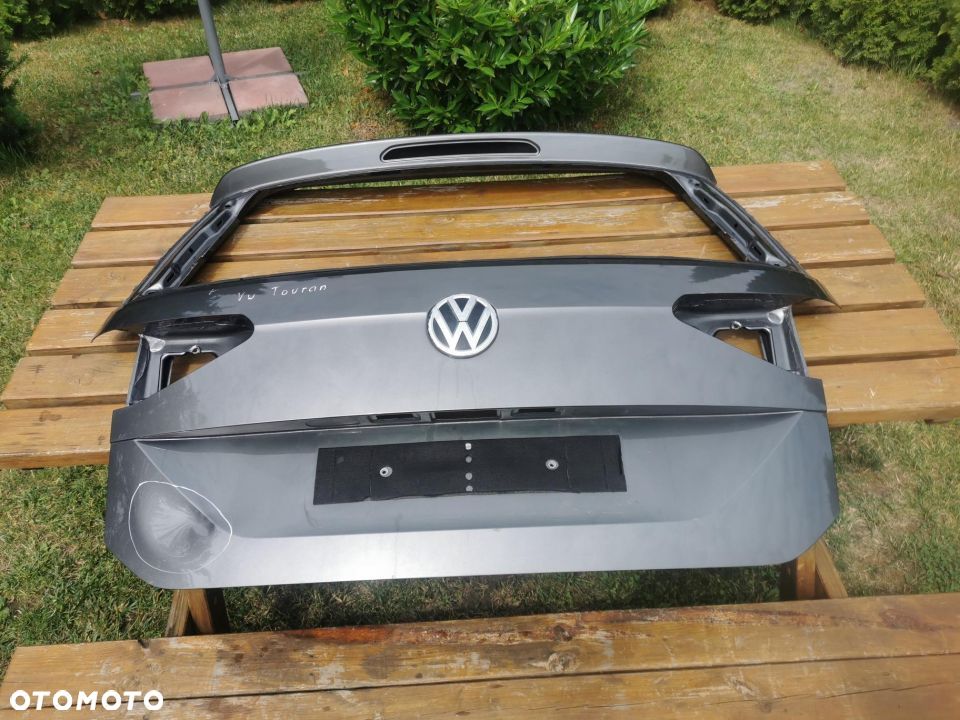 VW TOURAN KLAPA BAGAŻNIKA ORYGINALNA 5TA - 1