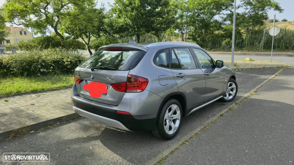 BMW X1 18 d sDrive Line Sport - 12