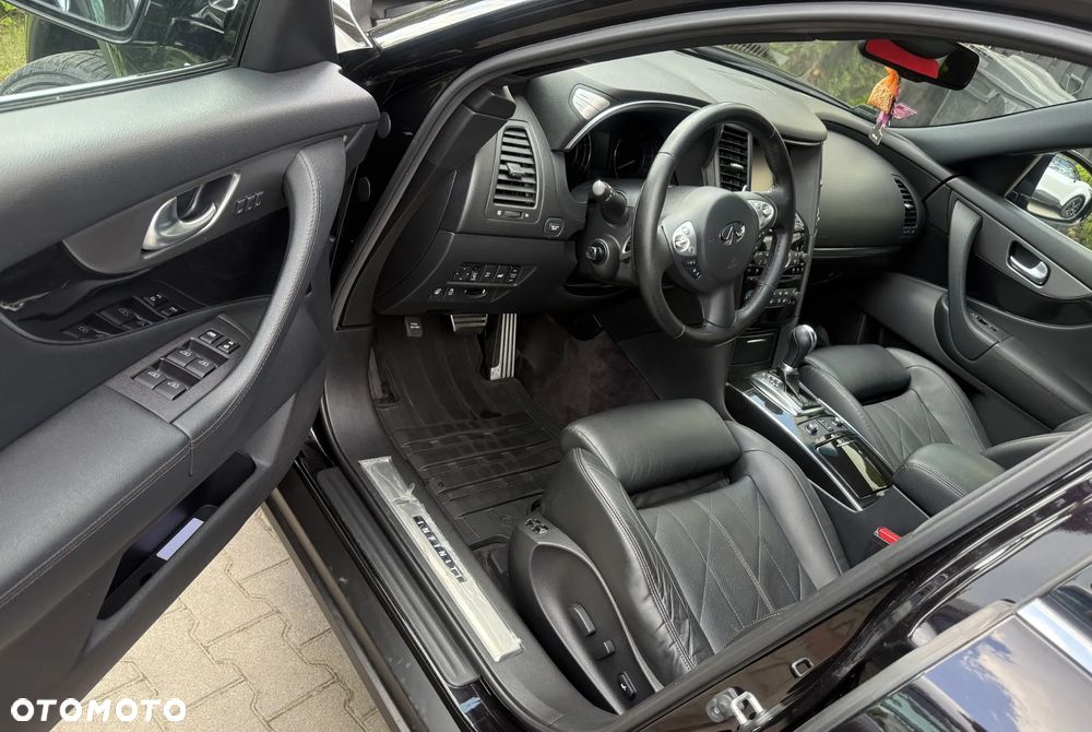 Infiniti QX70 3.0d S Premium - 7