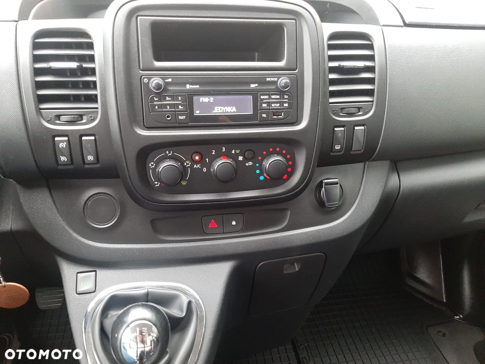 Opel Vivaro - 26