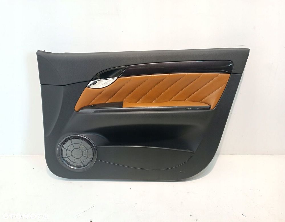 TAPICERKA BOCZEK DRZWI PRAWY PRZEDNI SKÓRA FIAT CROMA II - 1