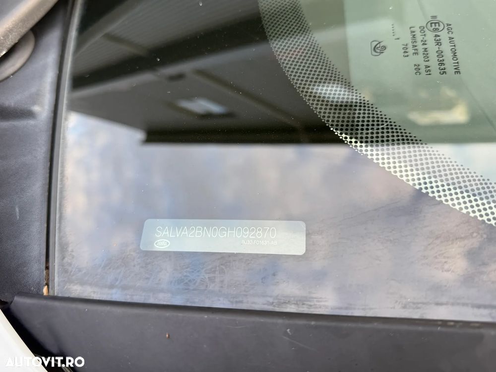 Land Rover Range Rover Evoque - 36