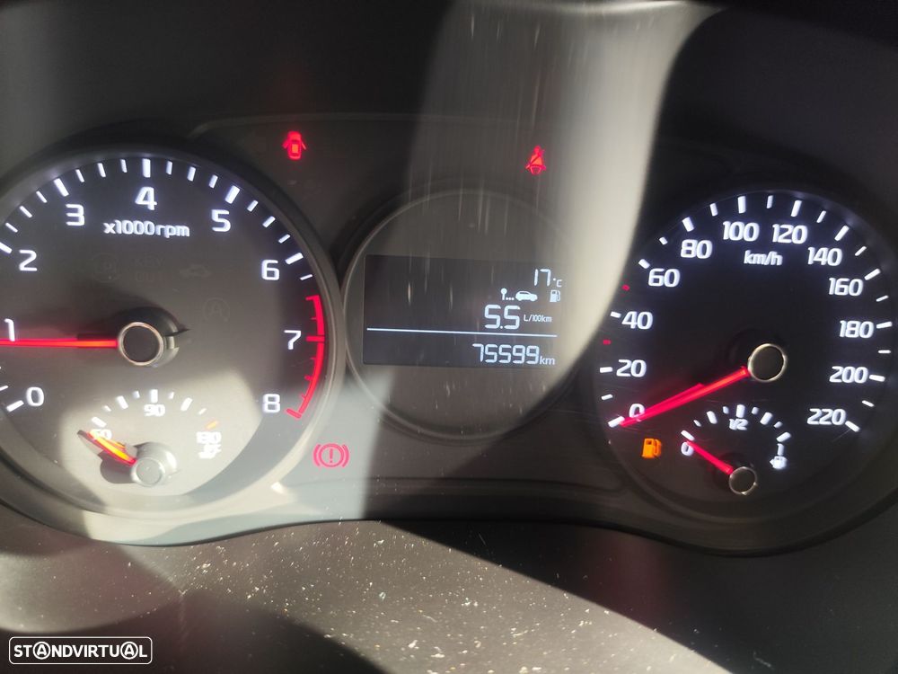 Kia Picanto 1.0 CVVT Urban - 37