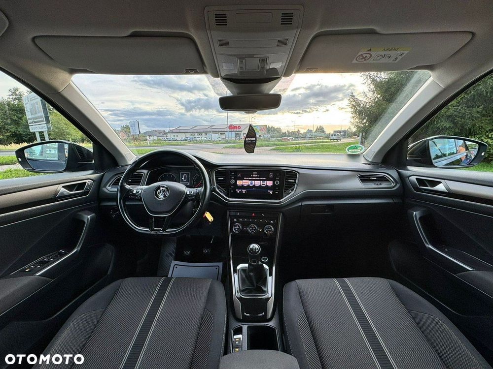 Volkswagen T-Roc 1.0 TSI Style - 23