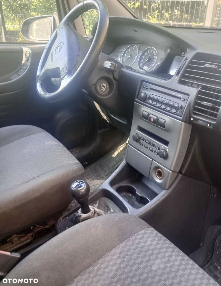 Opel Zafira 2.0 DTI Comfort - 8