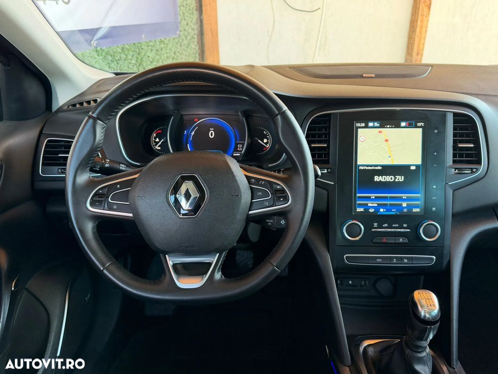 Renault Megane ENERGY dCi 110 Start & Stopp Bose Edition - 6