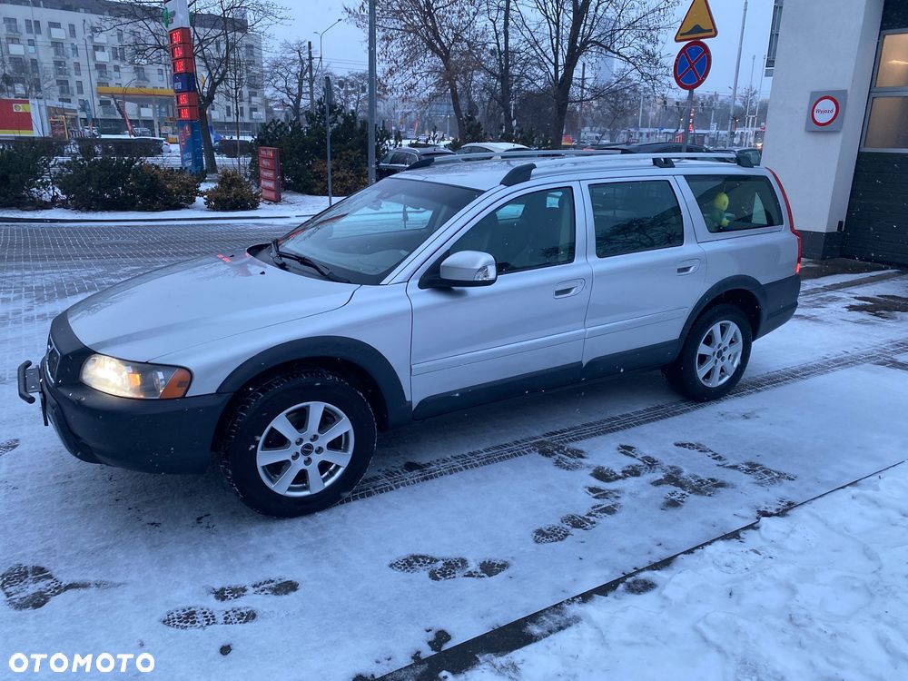 Volvo XC 70 - 1