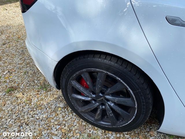 Tesla Model 3 Performance AWD - 10