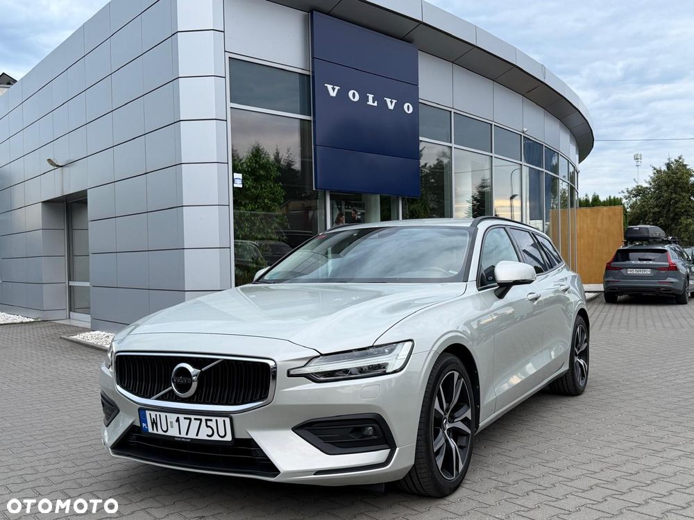 Volvo V60 D4 Momentum - 1