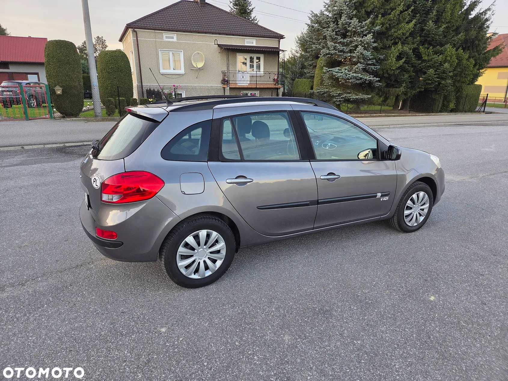 Renault Clio 1.2 16V All Inclusive - 4