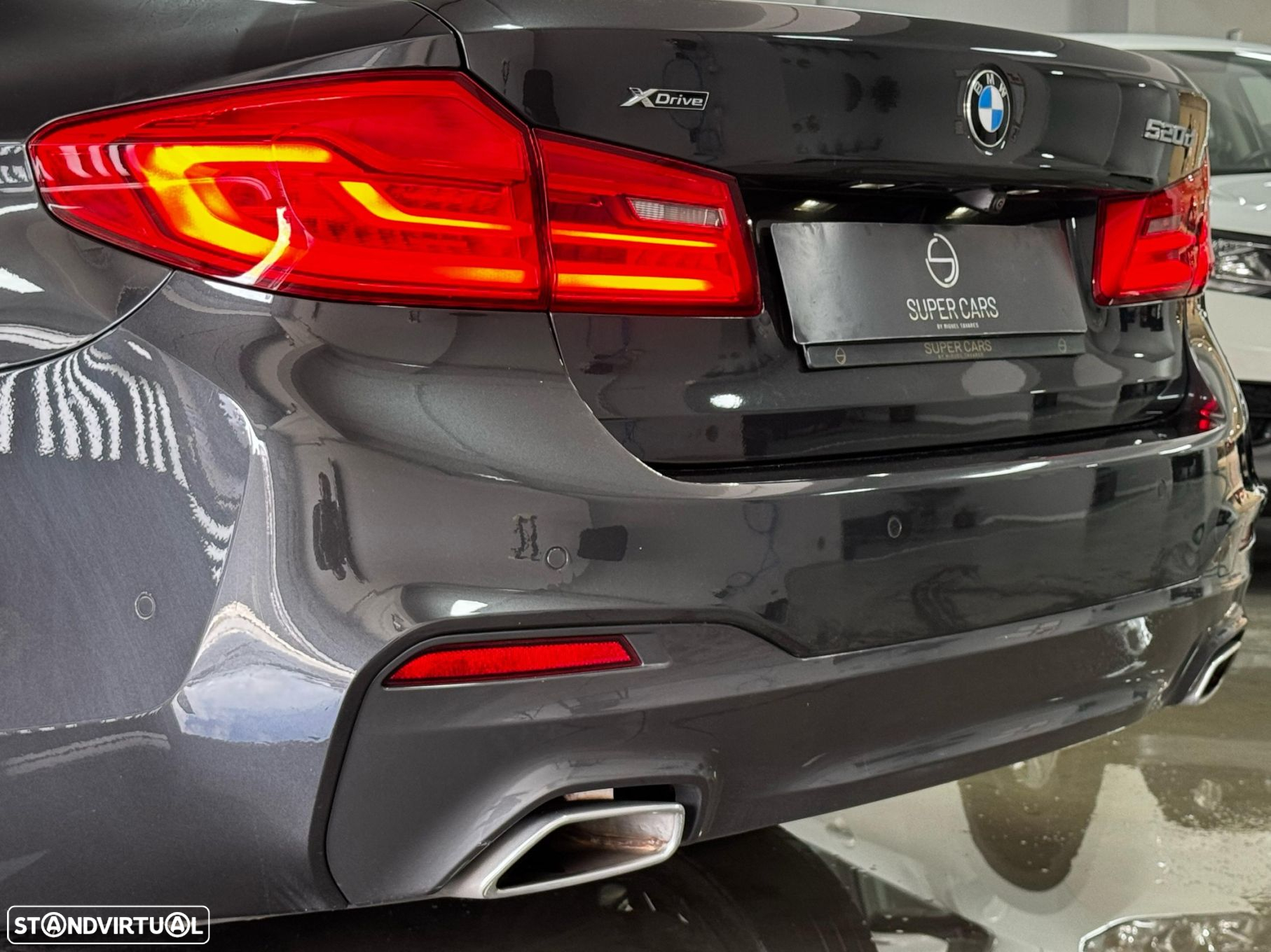BMW 520 d xDrive Pack M Auto - 31