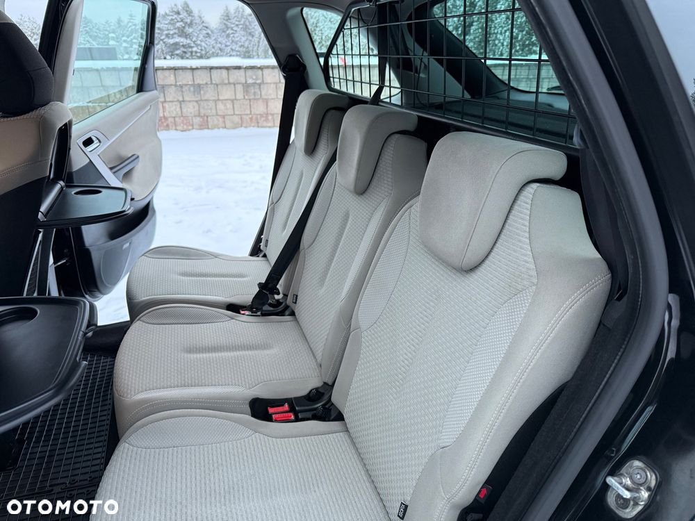 Citroën C4 Picasso 2.0 HDi Exclusive - 17