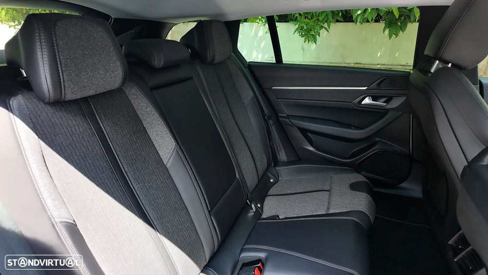 Peugeot 508 SW ver-hdi-160-allure - 19