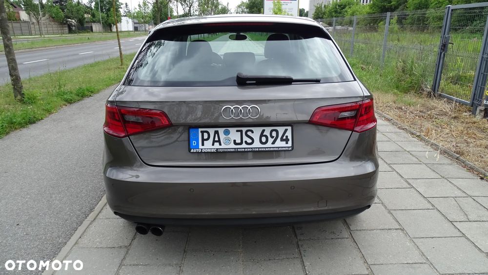 Audi A3 Sportback 1.4 TFSI S tronic Attraction - 6
