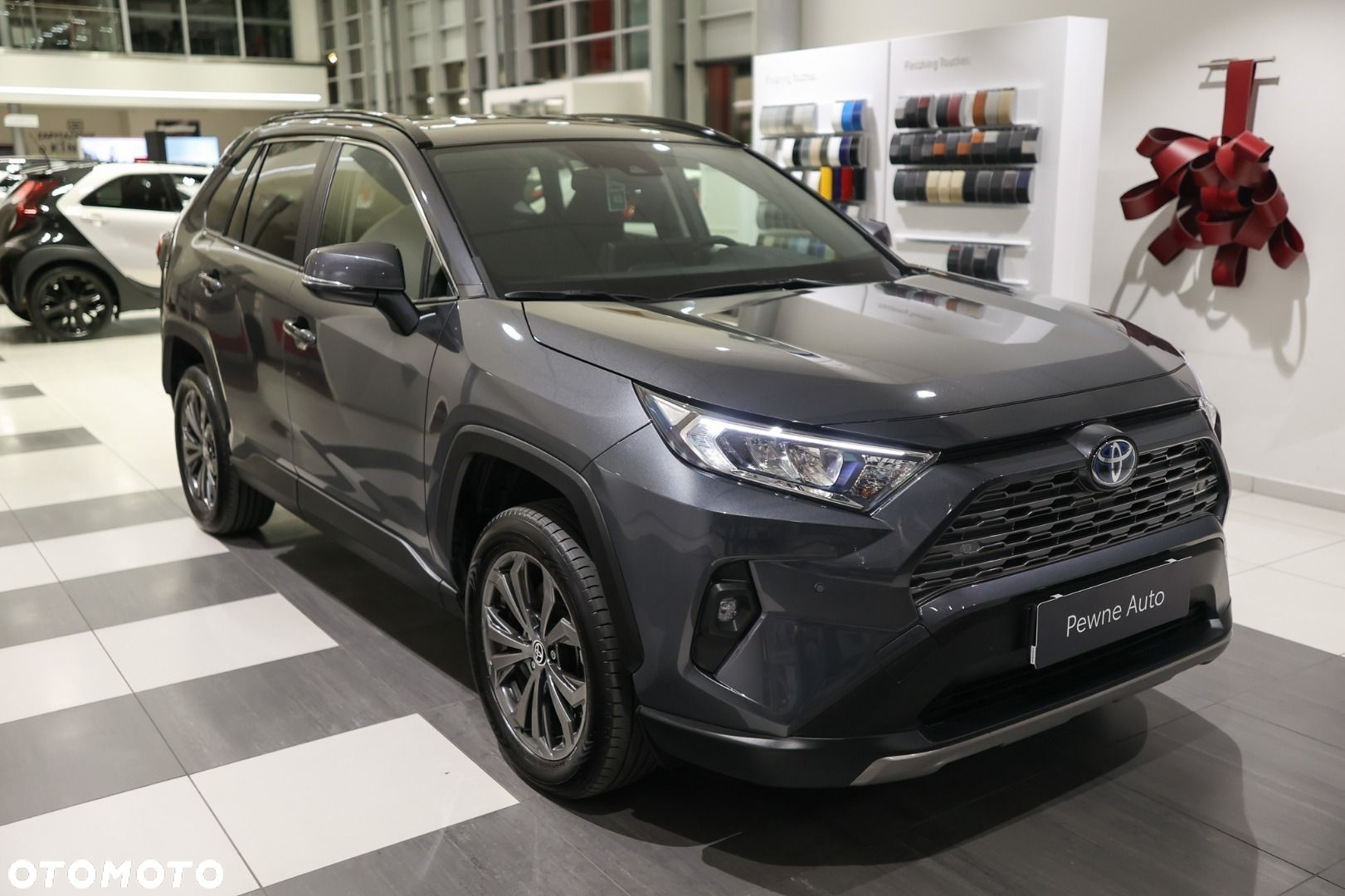 Toyota RAV4 - 4