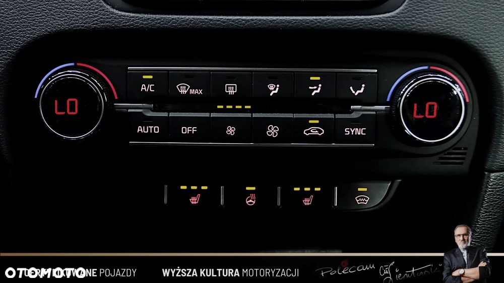 Kia ProCeed 1.6 T-GDI GT DCT - 32
