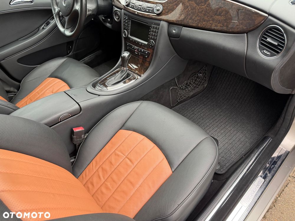Mercedes-Benz CLS 320 CDI 7G-TRONIC - 15