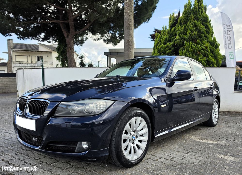 BMW 320 d xDrive - 4
