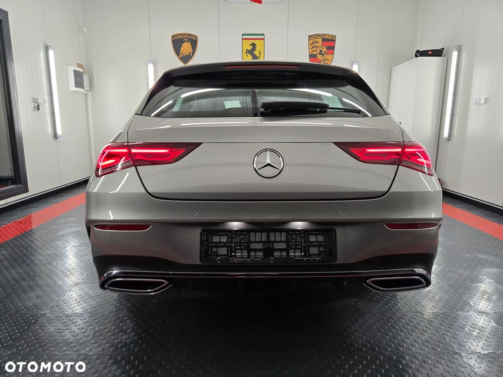 Mercedes-Benz CLA 200 7G-DCT AMG Line - 15