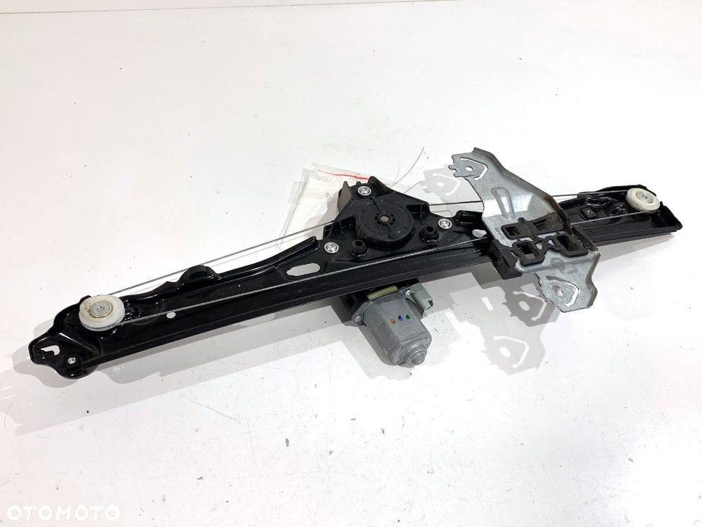 PODNOŚNIK SZYBY PRAWY PRZÓD  NISSAN PULSAR liftback (C13) 2012 - 2022 1.5 dCi 81 kW [110 KM] olej - 2