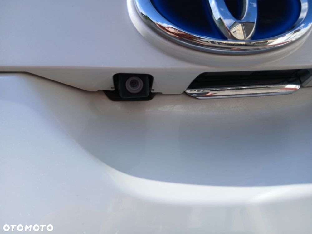 Toyota Auris 1.8 HSD Prestige - 23