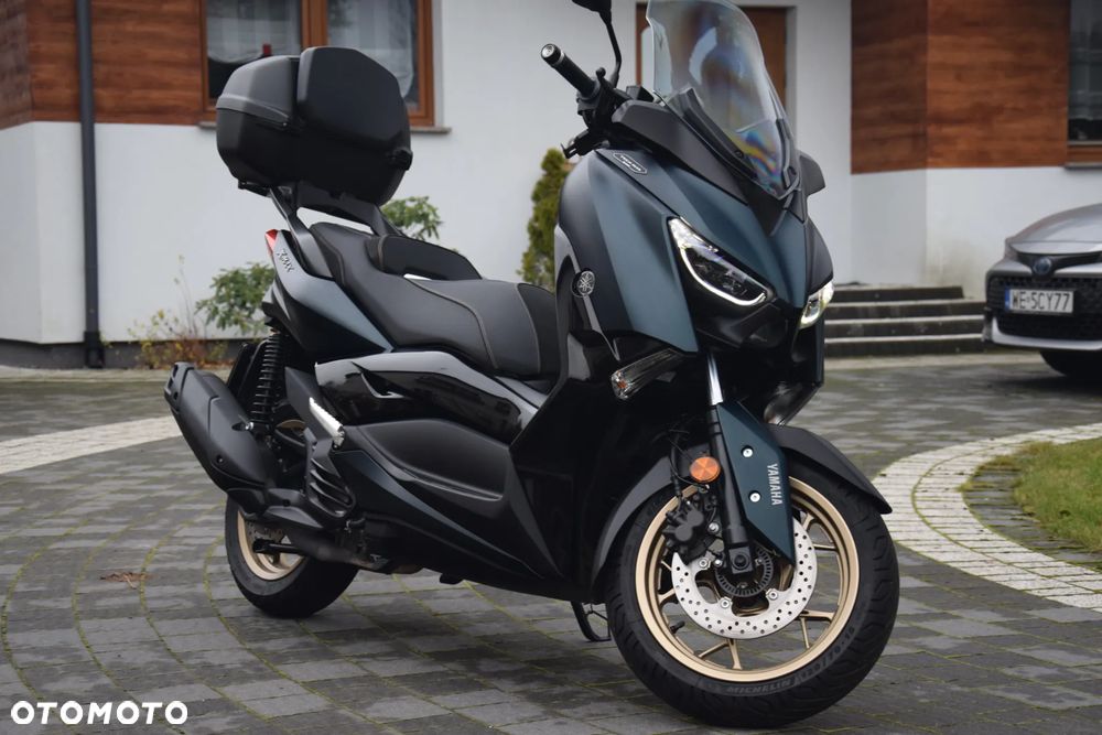 Yamaha X-max - 1