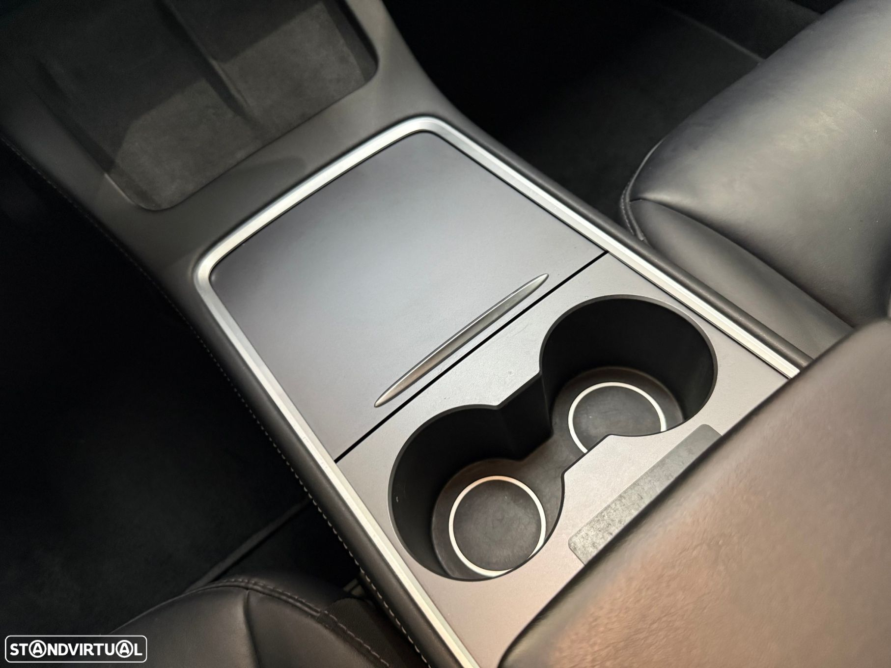 Tesla Model 3 Long-Range Dual Motor AWD - 24