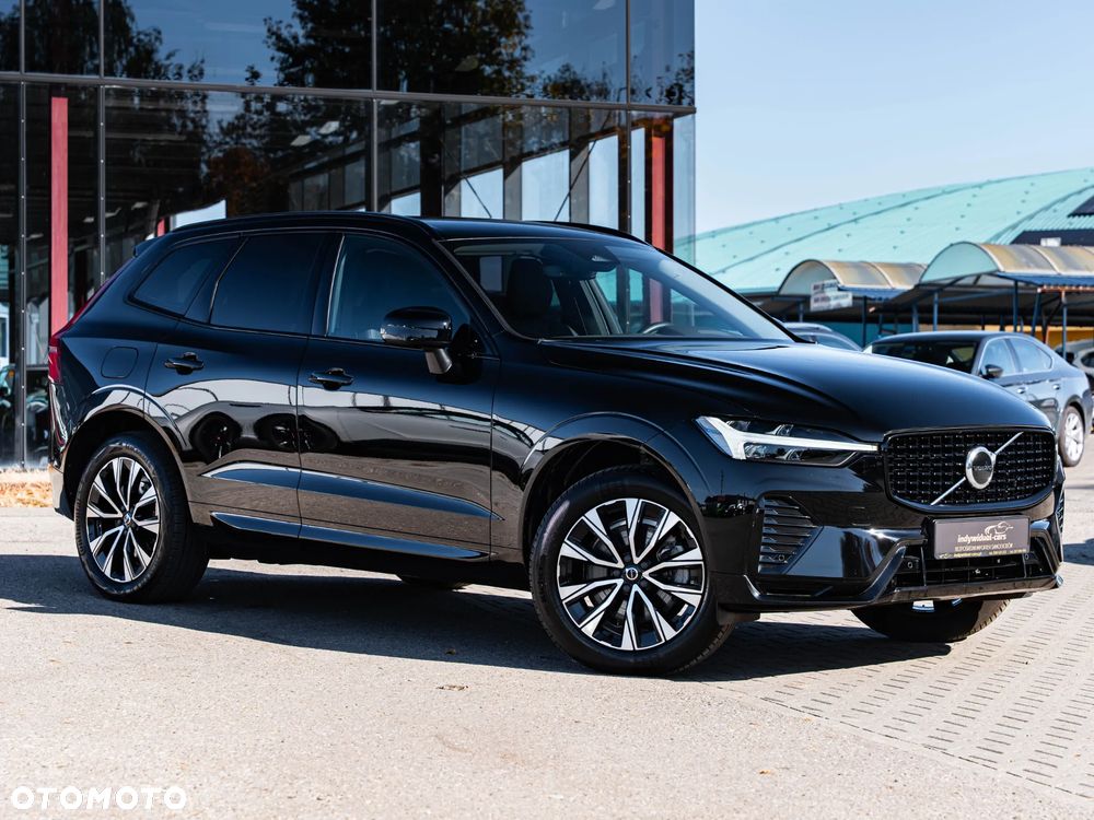 Volvo XC 60 B4 D AWD Plus Dark - 9
