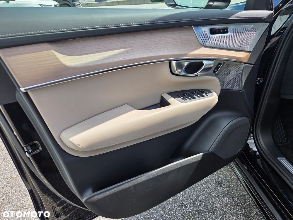 Volvo XC 90 B5 B AWD Ultra Bright 7os - 12