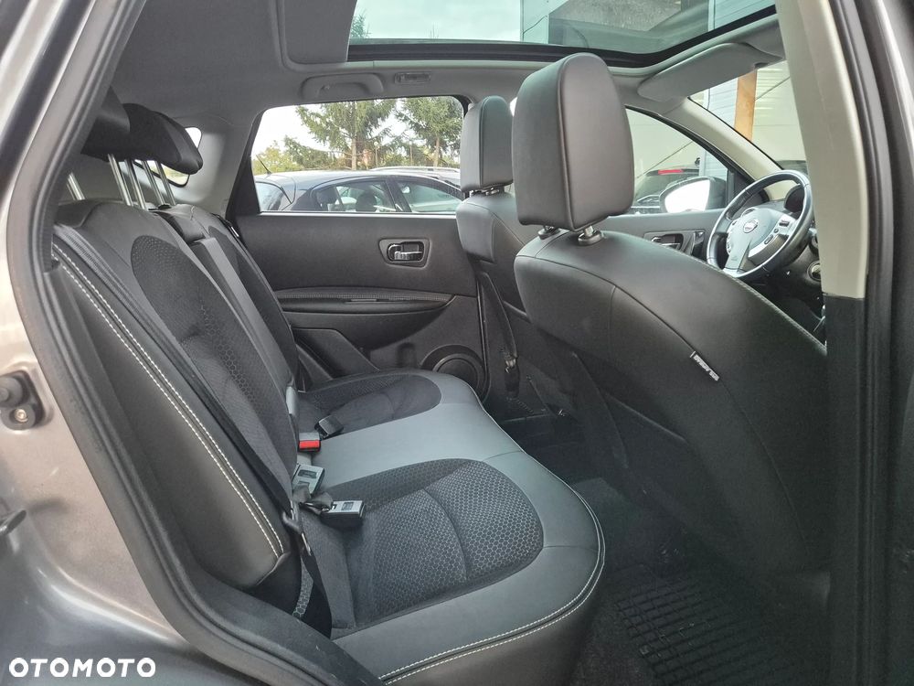 Nissan Qashqai 2.0 4 x 4 tekna - 25