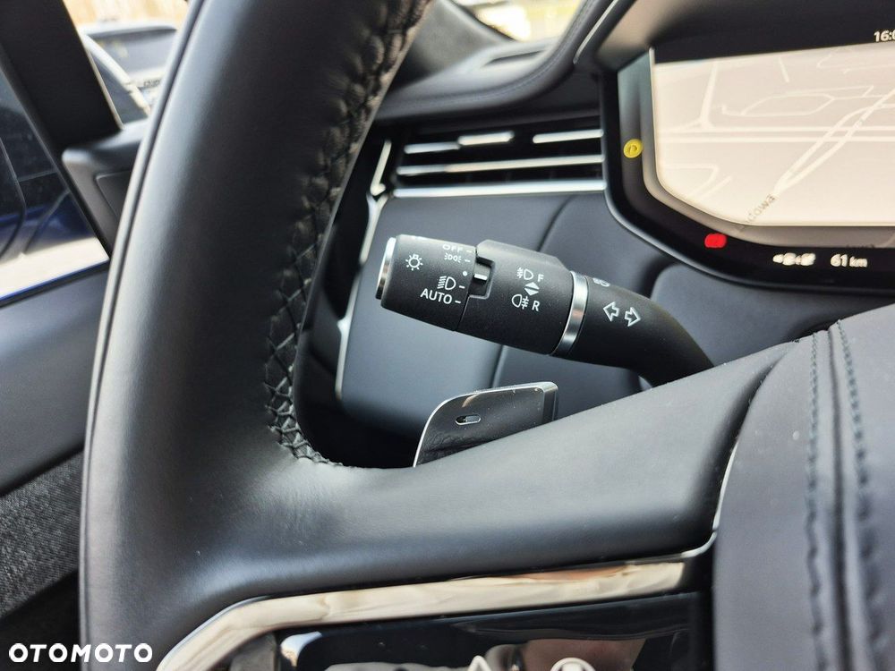 Land Rover Range Rover Sport - 35