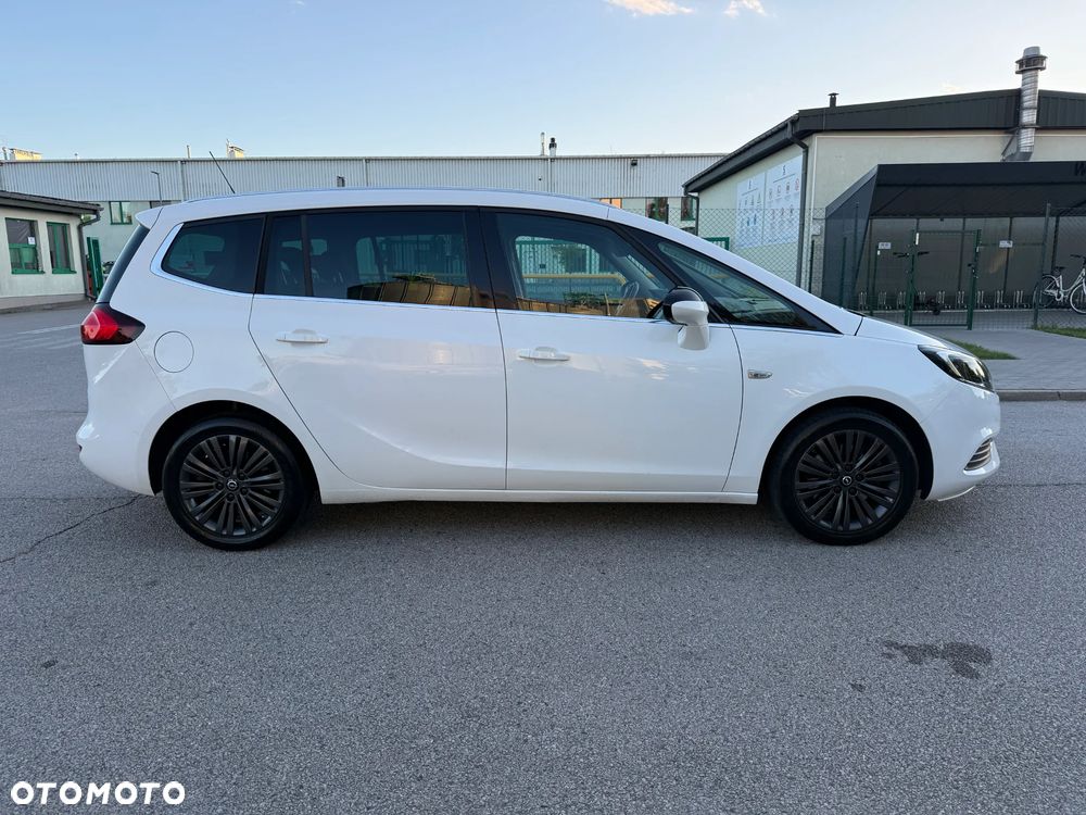 Opel Zafira - 4