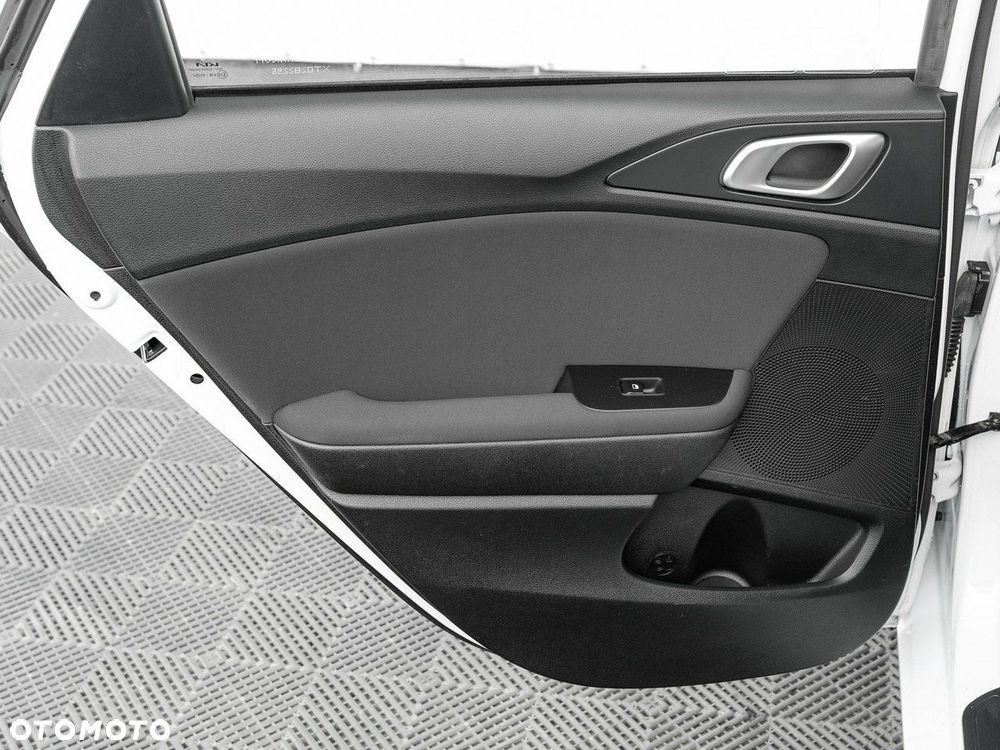 Kia Ceed 1.0 T-GDI S - 22