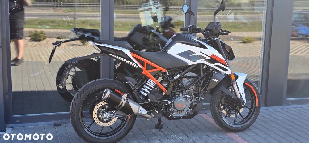 KTM Duke - 4