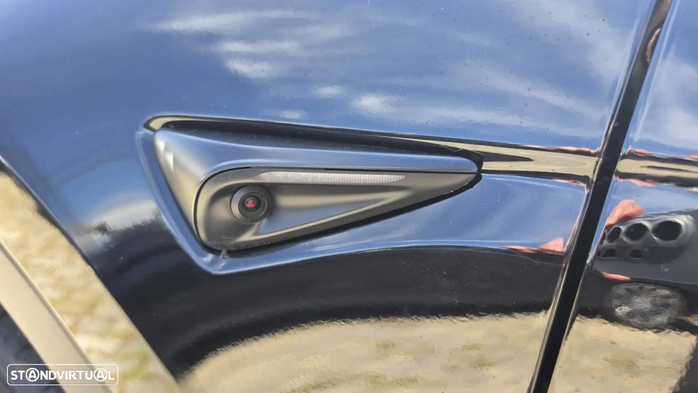Tesla Model Y Long Range Tração Traseira Premium - 19