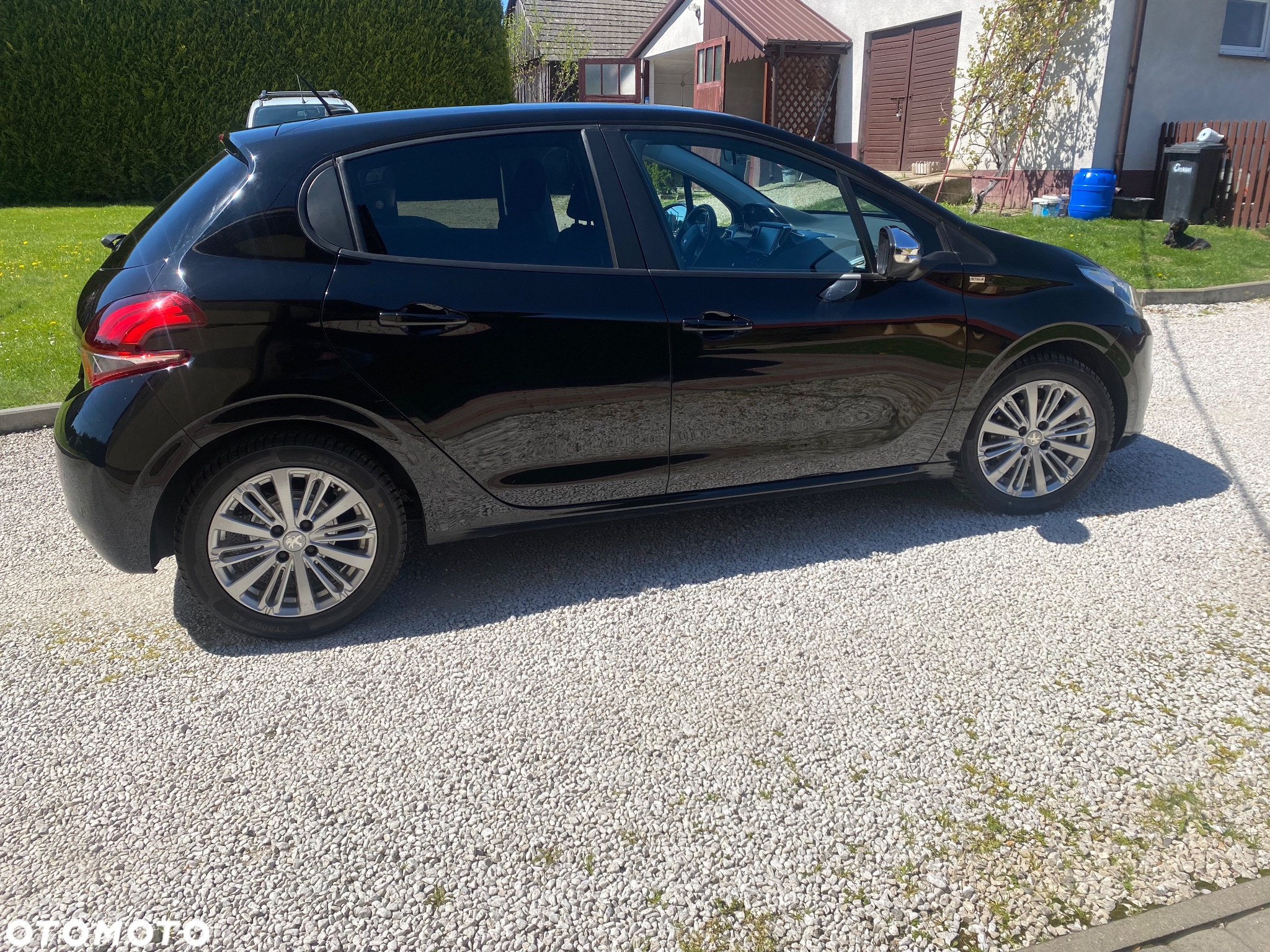 Peugeot 208 1.2 PureTech Style - 5