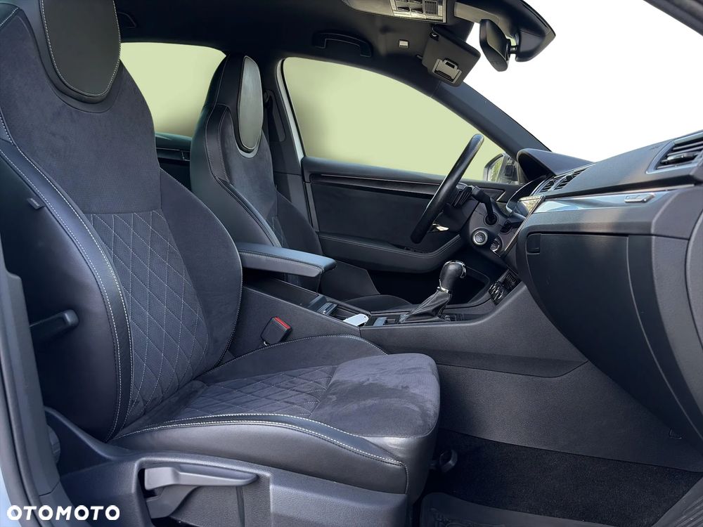 Skoda Superb 2.0 TSI Sportline DSG - 34