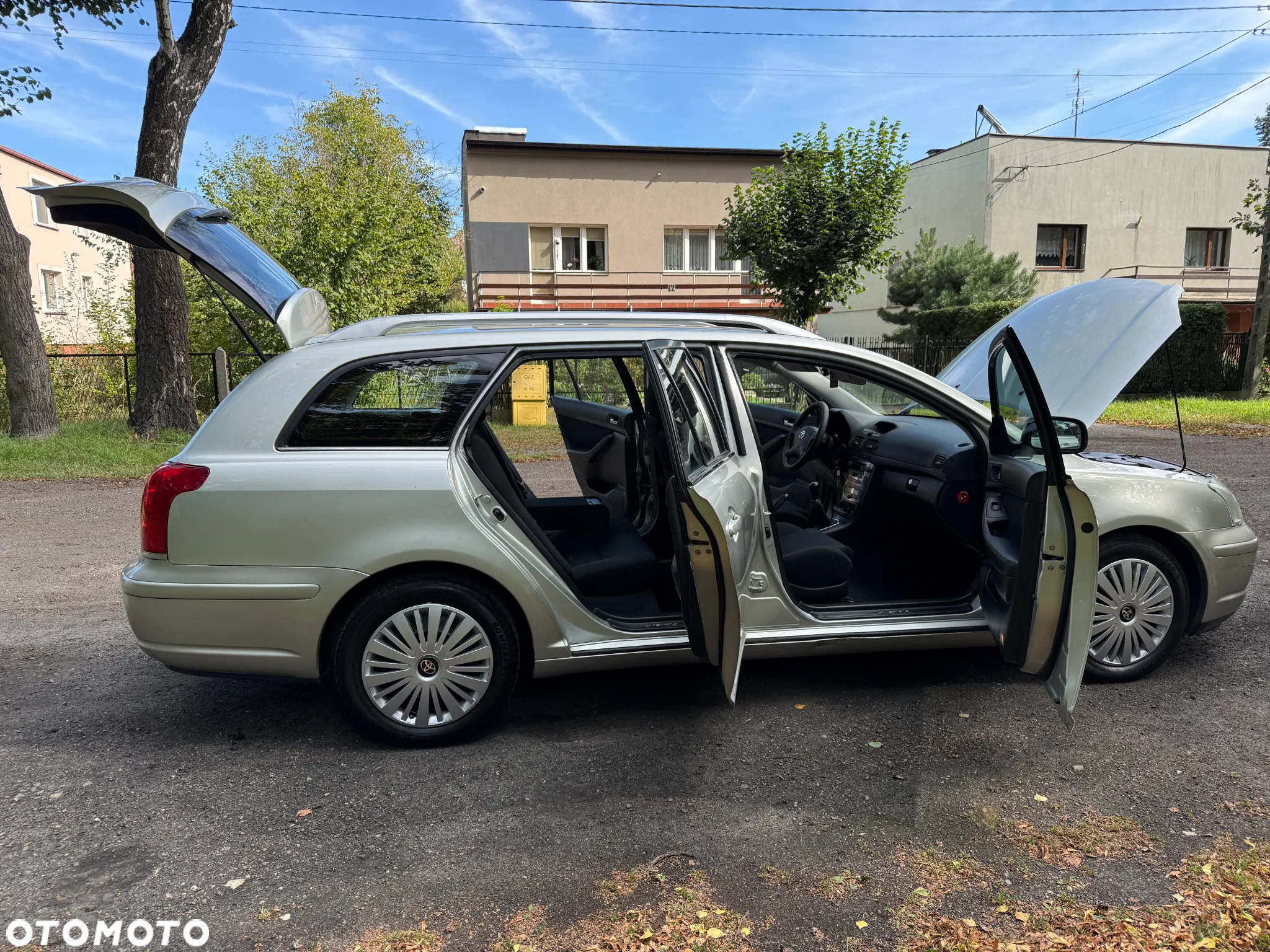 Toyota Avensis 1.8 VVT-i Sol - 31