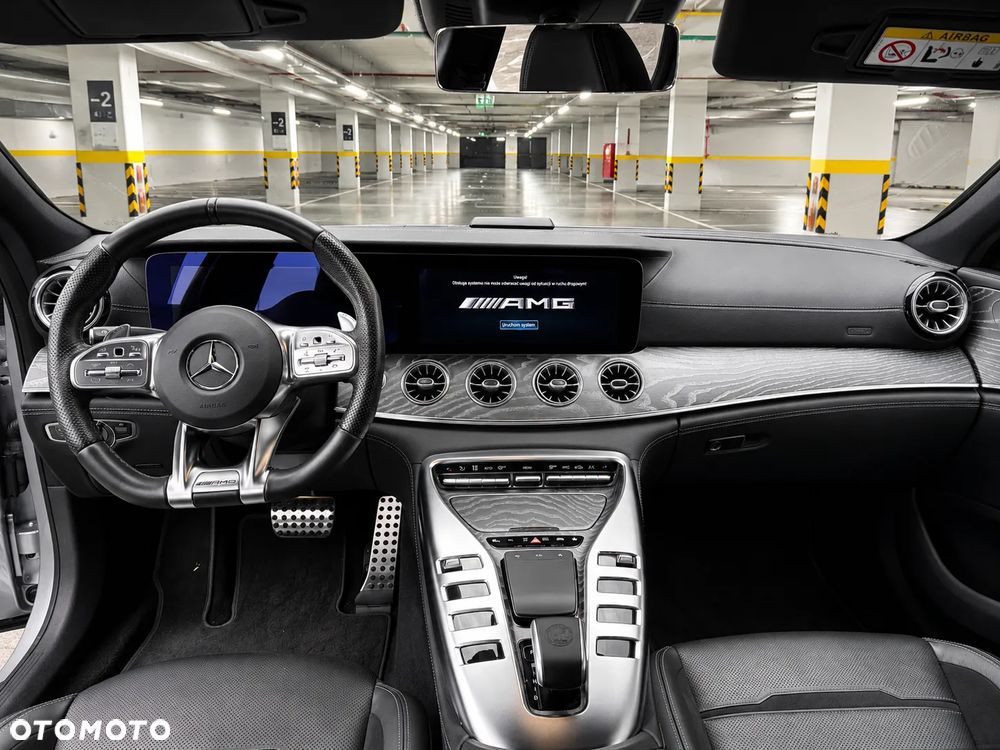 Mercedes-Benz AMG GT 43 4-Matic+ - 12