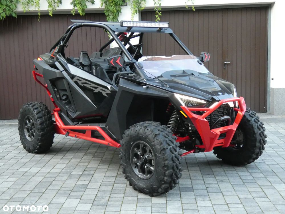 Polaris RZR - 8