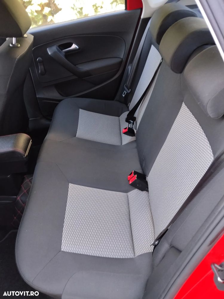 Volkswagen Polo - 10