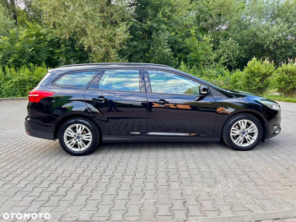 Ford Focus 1.5 EcoBoost SYNC Edition ASS - 8