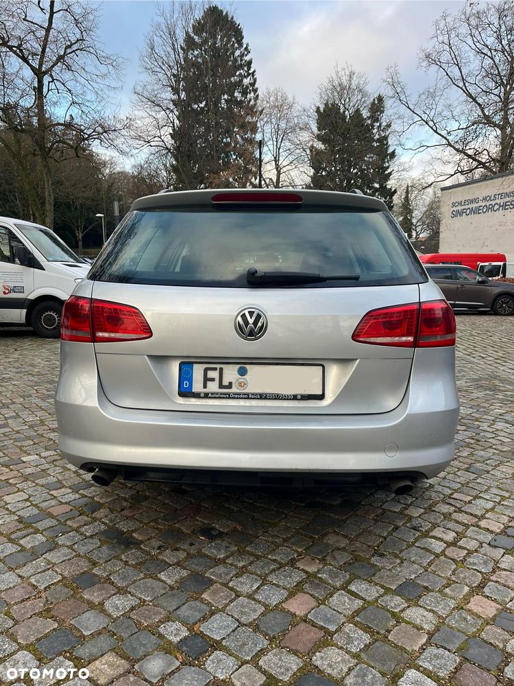 Volkswagen Passat 2.0 TDI 4Motion DSG BlueMotion Tech Comfortline - 4