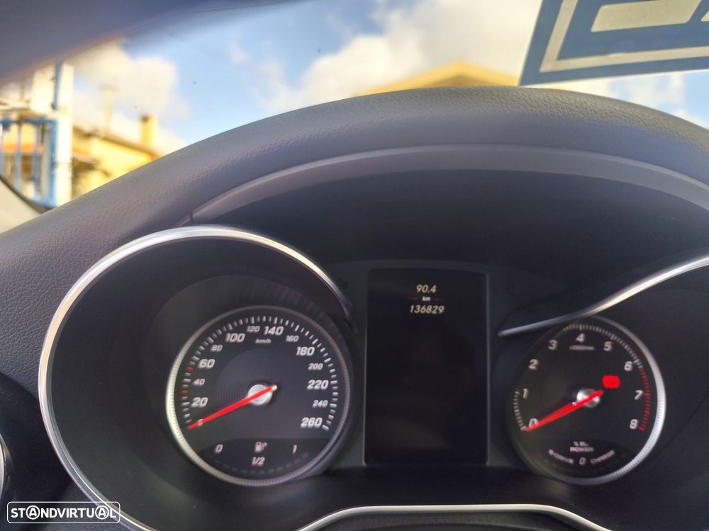 Mercedes-Benz C 350 e - 19