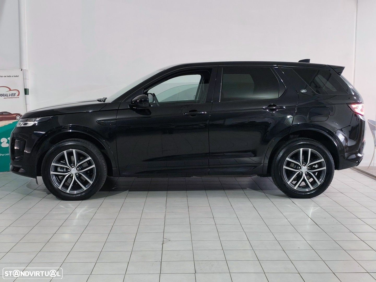 Land Rover Discovery Sport 1.5 I3 P300e AWD S - 4
