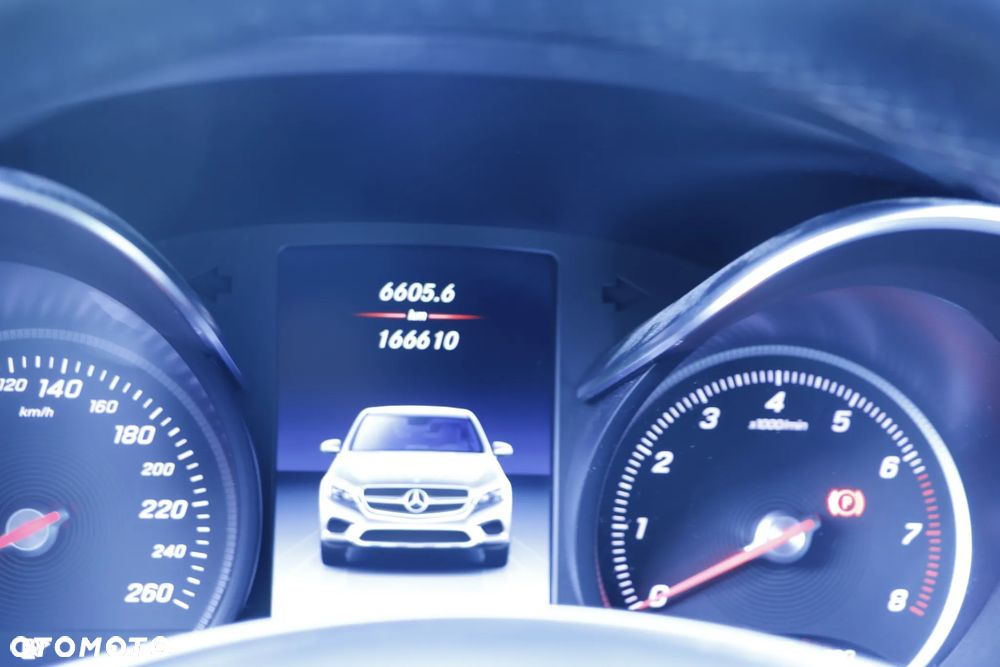 Mercedes-Benz GLC 250 4-Matic - 18