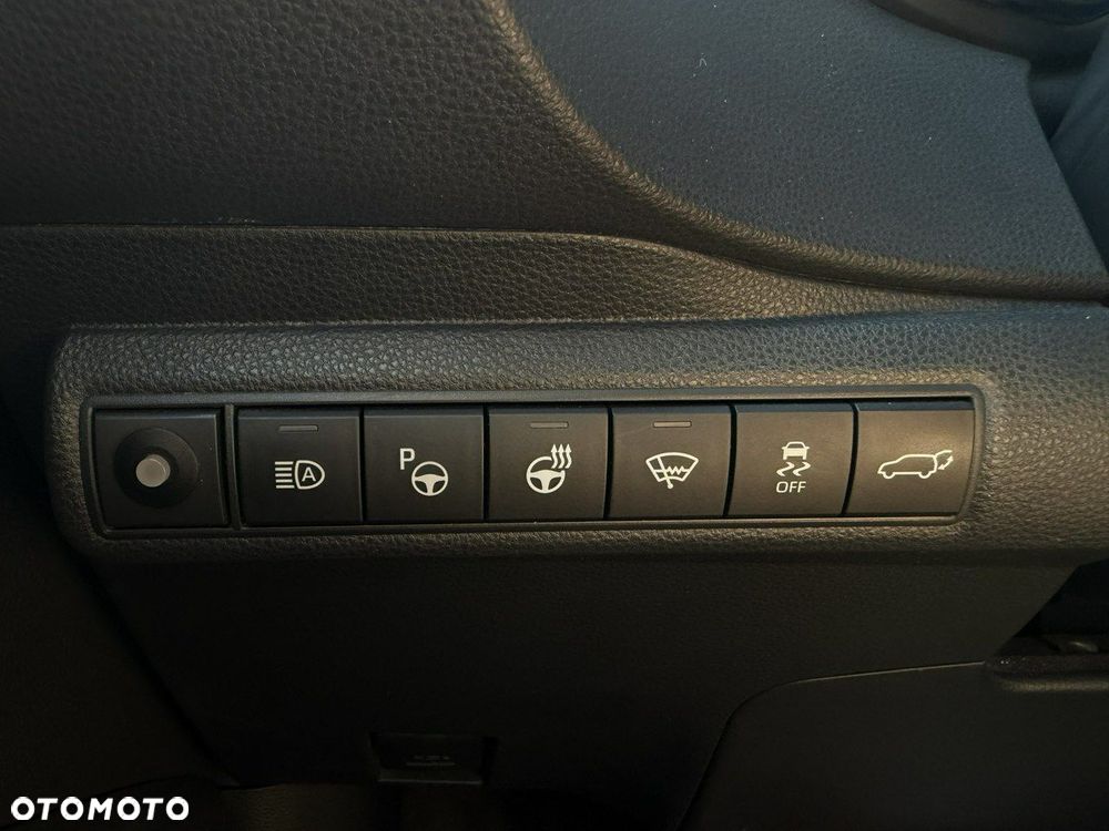 Toyota Corolla - 17