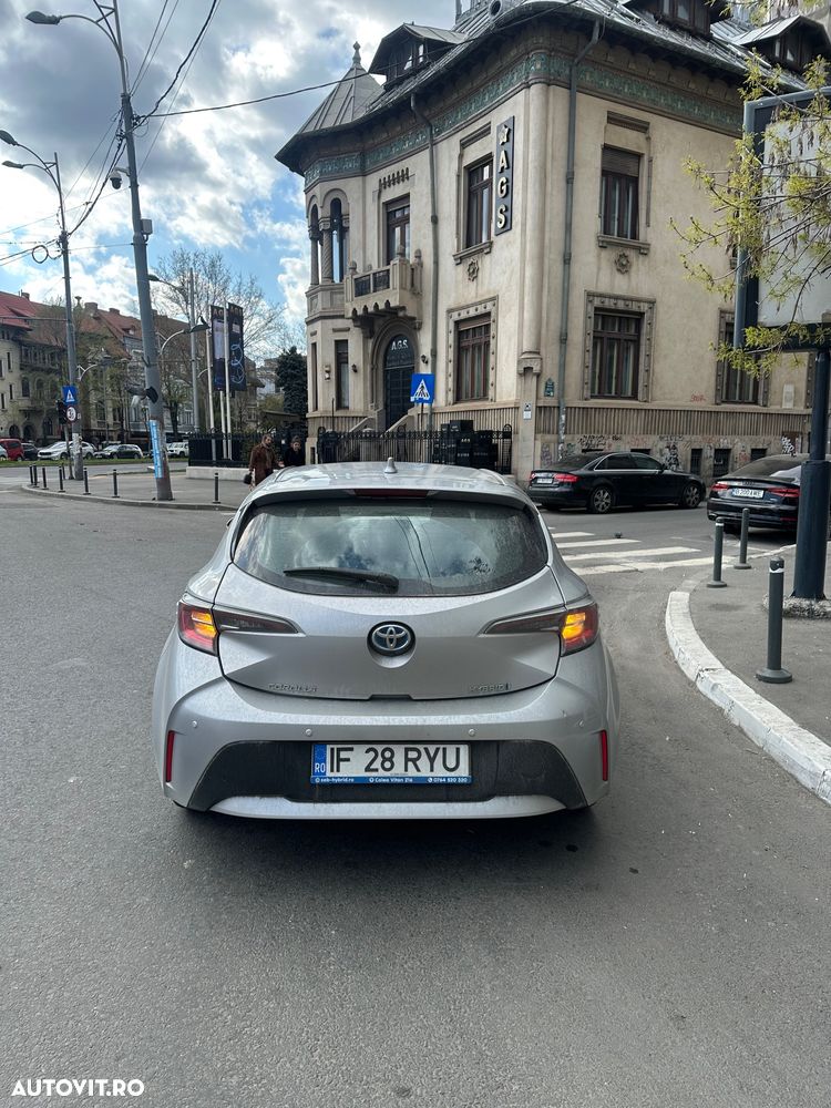 Toyota Corolla 1.8 HSD Business - 5