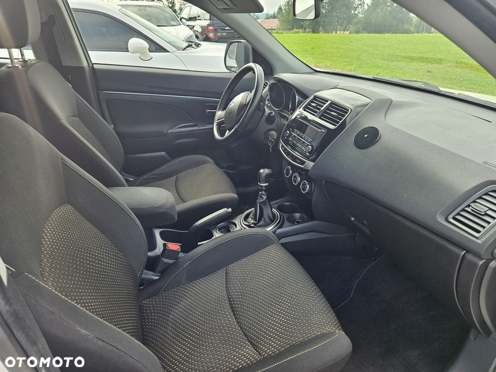 Mitsubishi ASX 1.8 DI-D 2WD Inform - 10