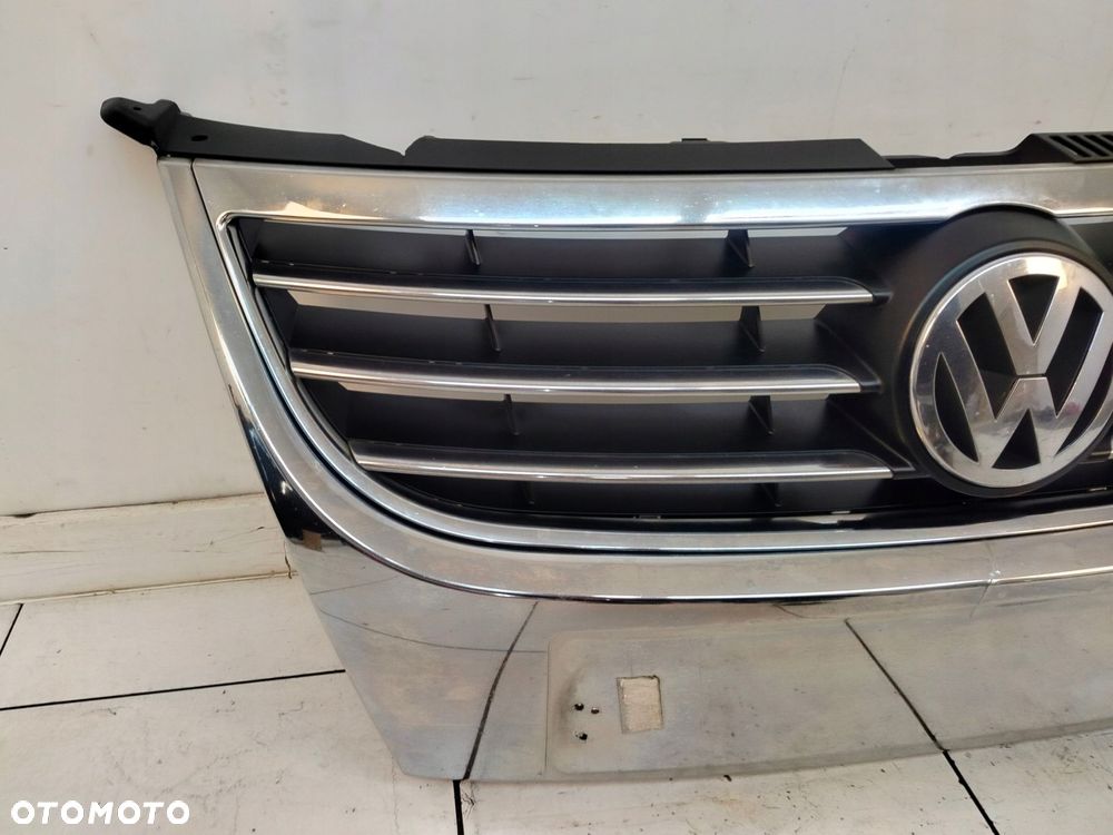 volkswagen touran i lift 06r- grill atrapa chłodnicy - 2